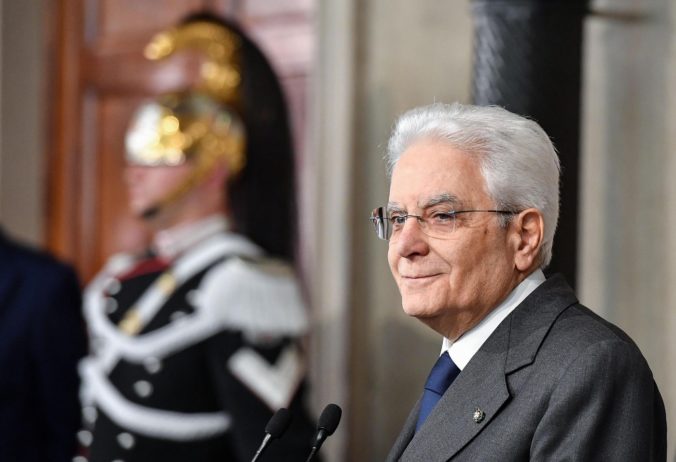 Taliansky prezident Sergio Mattarella dal stranám viac času na zostavenie vlády
