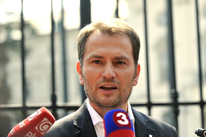 Ak Pellegrini a Gál nestiahnu Jankovskú z funkcie štátnej tajomníčky, OĽaNO zorganizuje protest