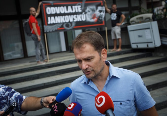 OĽaNO chce v parlamente odvolávať Pellegriniho, žiada vyvodenie zodpovednosti voči Jankovskej