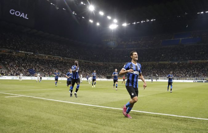 Video: Milánsky Inter v úvodnom kole Serie A deklasoval Lecce, Škriniar odohral celý zápas