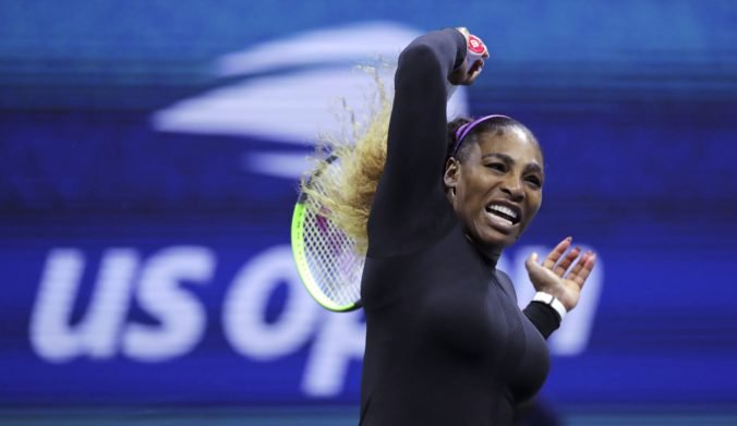 Video: Serena na US Open deklasovala Šarapovovú, Venus si hladko poradila s Čeng Saj-saj