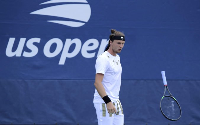 Slovenský tenis nemá po štvrťstoročí zastúpenie v druhom kole grandslamovej dvojhry