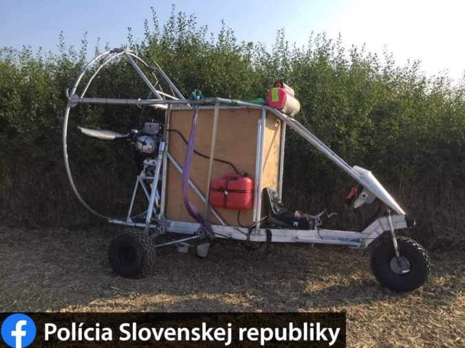 Foto: Ukrajinec neoprávnene prekročil hranice Slovenska, preletel ich na lietajúcom stroji