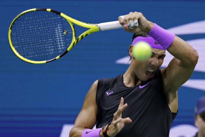 Video: Nadal ôsmykrát postúpil do semifinále US Open, Berrettini v päťsetovej dráme zdolal Monfilsa