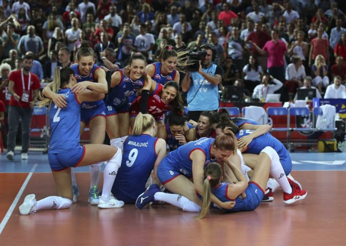 Srbské volejbalistky obhájili titul majsteriek Európy, vo finále zdolali v dramatickej koncovke Turkyne