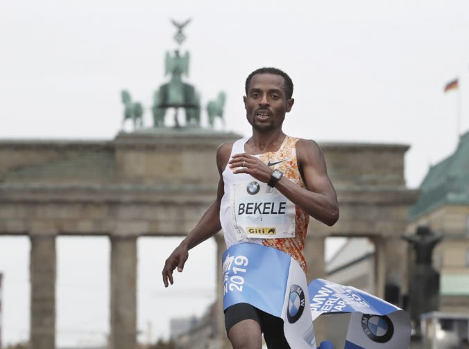 Bekele bol na Berlínskom maratóne blízko svetového rekordu, vytrvalcovi chýbali iba dve sekundy