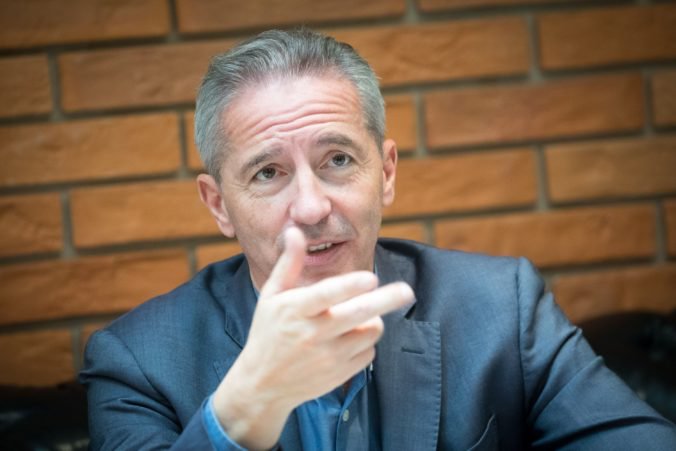 Václav Mika nebude kandidovať za Sulíkovu SaS, pocítil intrigy zo strany Galkovho jadra