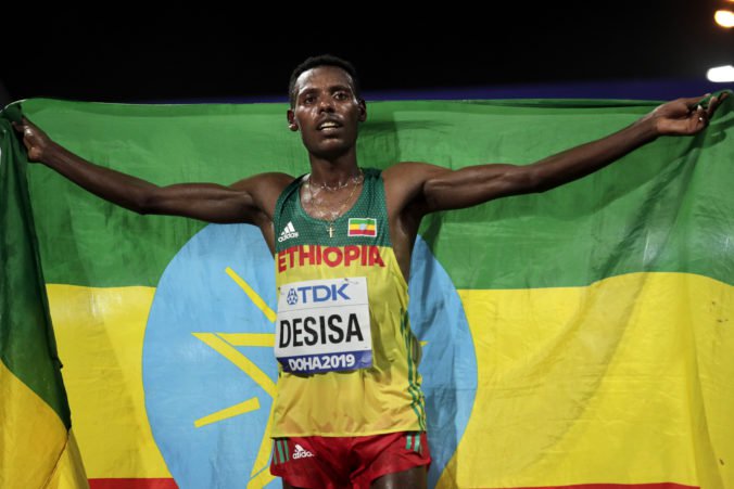 Maratón na majstrovstvách sveta ovládli Etiópčania, bežecká veľmoc sa zo zlata teší po 18 rokoch