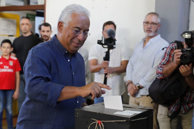 Voľby v Portugalsku vyhrali socialisti, účasť bola rekordne nízka