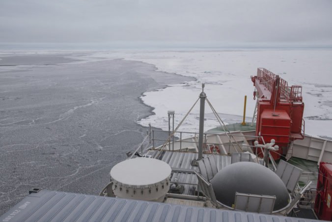 Výskumná loď RV Polarstern splynie s ľadom, stovky vedcov budú skúmať dopad klimatických zmien