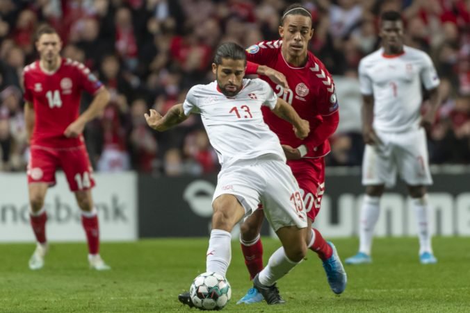 Švajčiarsko utrpelo prvú prehru v kvalifikácii o Euro 2020, Bosna a Hercegovina deklasovala Fínsko