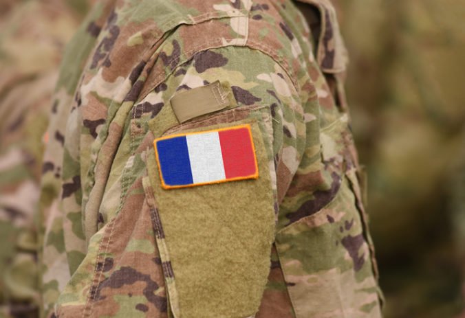 Francúzsko stiahne svojich vojakov zo Sýrie, vraj nemá na výber