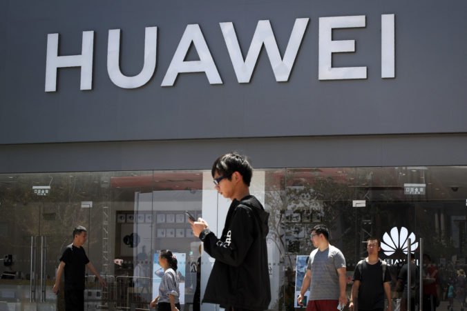 Firma Huawei dosiahla dvojnásobný nárast tržieb aj napriek sankciám USA