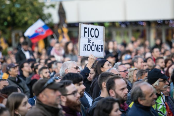 Protest Za spravodlivé Slovensko: Ľudia vyjdú do ulíc pre Threemu aj kauzu Gorila