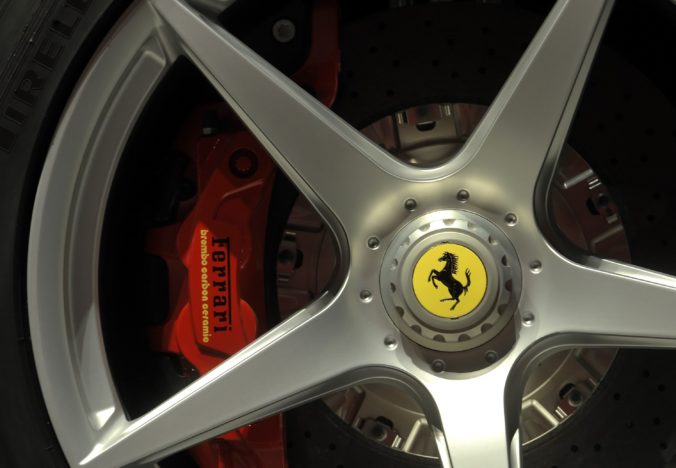 Automobilka Ferrari v treťom štvrťroku dosiahla čistý zisk 169 miliónov eur