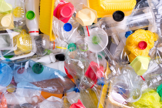 Slovensko patrí v recyklovaní plastov medzi najlepšie krajiny Európskej únie