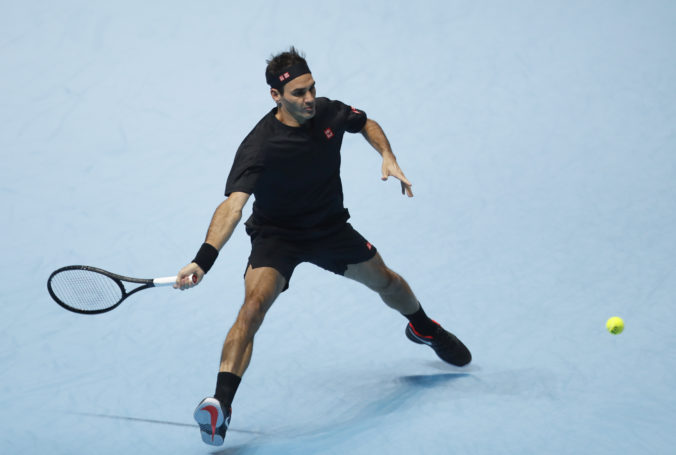Federer zvíťazil nad Berrettinim a živí šancu na semifinále ATP Finals v Londýne