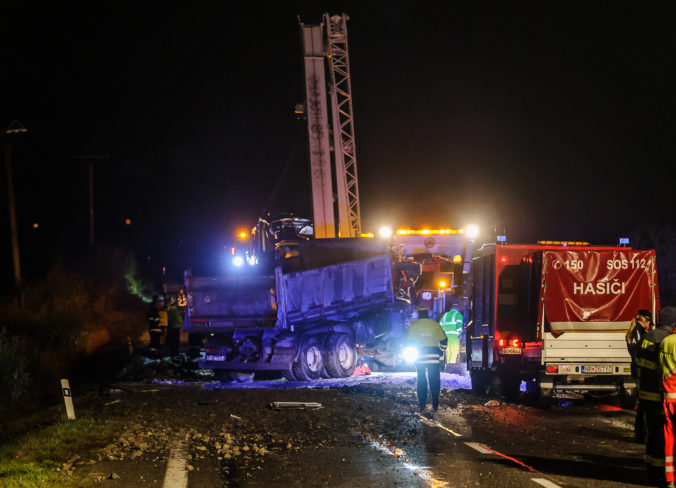 V piatok bude na Slovensku štátny smútok za obete tragickej havárie autobusu
