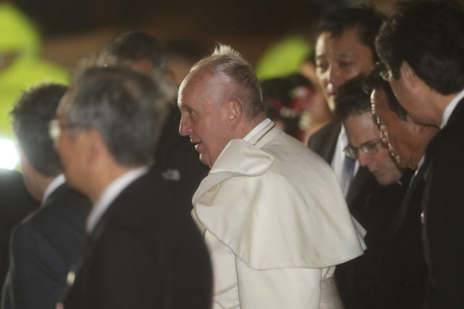 Video: Pápež František pricestoval na návštevu Japonska, zavíta aj do Hirošimy a Nagasaki