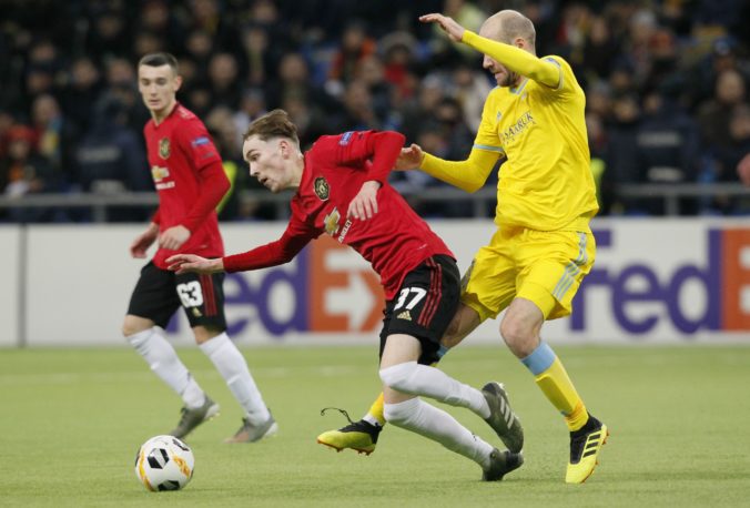 Škvarka skóroval v Európskej lige, Škrtel sa zranil a Manchester United utrpel prvú prehru