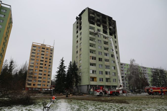 Statici už vypracovali prvý posudok na bytovku v Prešove, ktorú zničil výbuch plynu a požiar