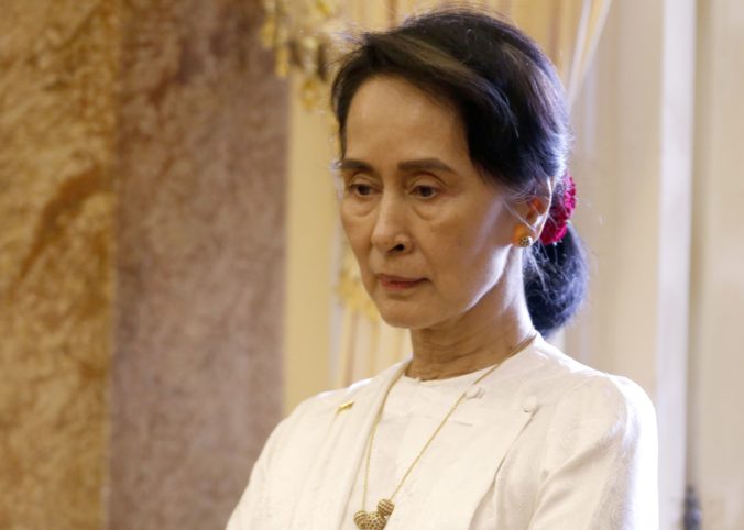 Mjanmarská líderka Su Ťij si v Haagu vypočula obvinenia voči jej krajine z genocídy Rohingov