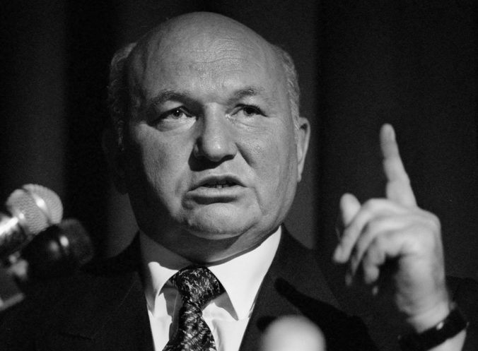Zomrel dlhoročný primátor Moskvy Jurij Lužkov, bol jedným zo zakladateľov strany Jednotné Rusko