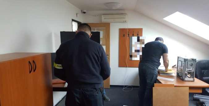 NAKA zasahuje v Bratislave a pomáha holandským policajtom v prípade hazardu