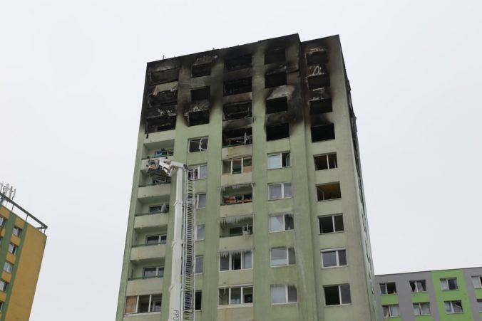 Trenčín pomôže obyvateľom bytovky zničenej výbuchom, Prešovčanom pošle 7-tisíc eur