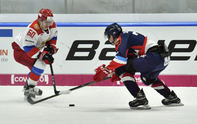 Slovenskí hokejisti vyhrávali nad Ruskom 2:0, ale na Švajčiarskom pohári prehrali po nájazdoch