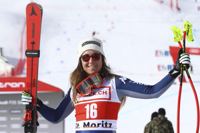 Goggiová ovládla super G v St. Moritzi, Brignoneovej chýbala stotina a Shiffrinová skončila tretia