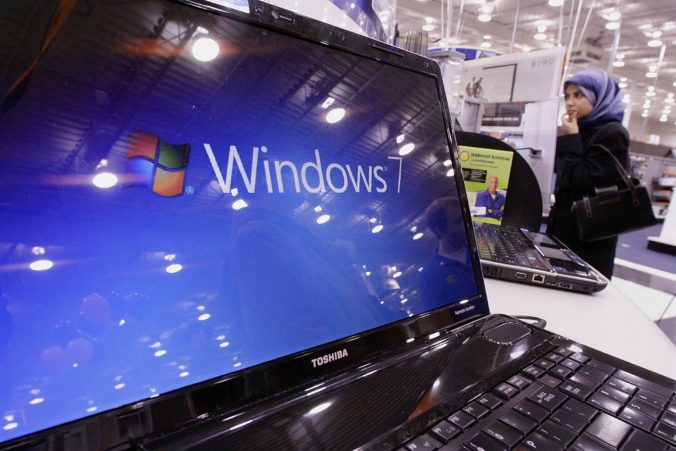 Microsoft ukončí podporu operačného systému Windows 7, na Slovensku ho používa štvrtina počítačov