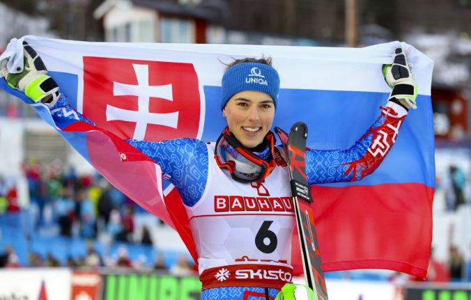 Foto: Anketu Športovec roka 2019 vyhrala Petra Vlhová a hliadka vodných slalomárov