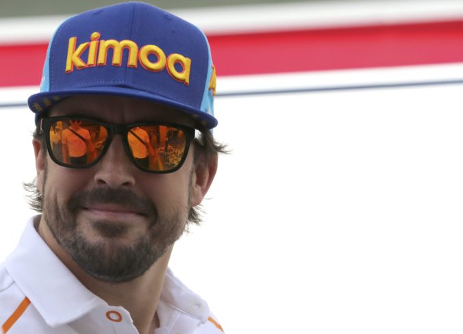 Fernando Alonso ani s hviezdnym navigátorom pri debute na Rely Dakar na víťazstvo nemyslí