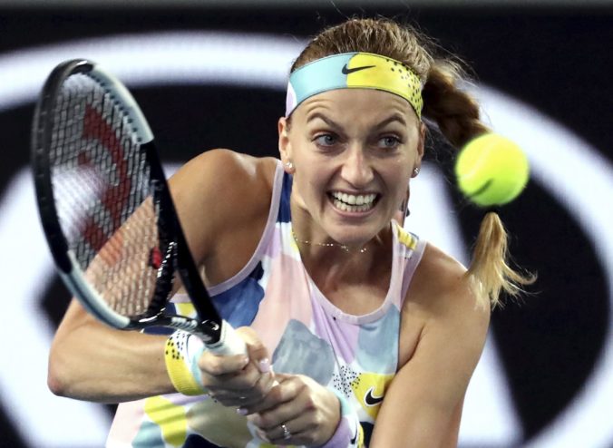 Kvitová na Australian Open „roztrhala“ Siniakovú, Bouzková nestačila na obhajkyňu titulu (video)