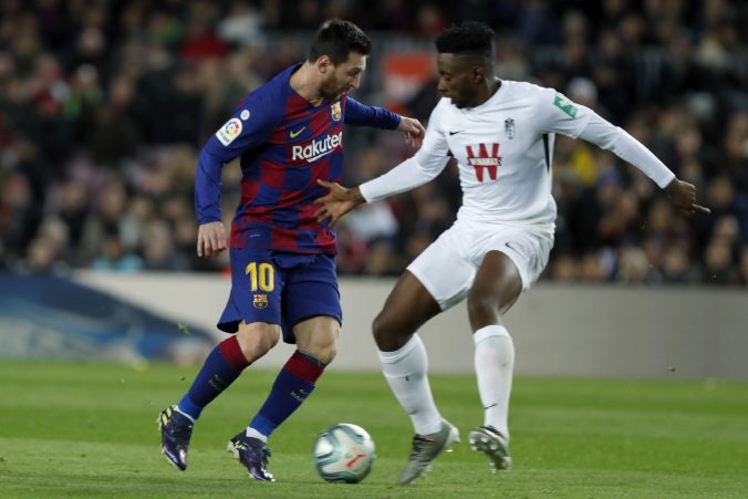 Messi rozhodol o triumfe FC Barcelona, Valjent odohral celý zápas proti Valencii (video)