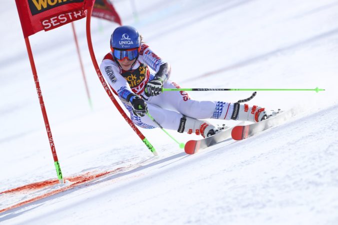 Petra Vlhová bola po paralelnom obrovskom slalome nahnevaná, ale nedeľu v Sestriere hádže za hlavu