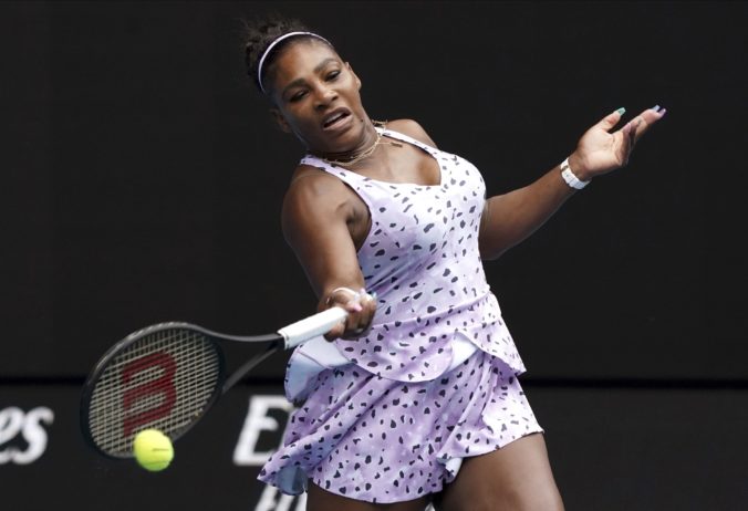 Svetová jednotka na Australian Open otočila zápas, Serena uštedrila súperke „kanára“ (video)