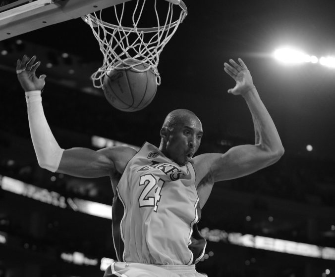 Legendárny basketbalista Kobe Bryant tragicky zahynul, s Lakers bol päťkrát šampiónom NBA