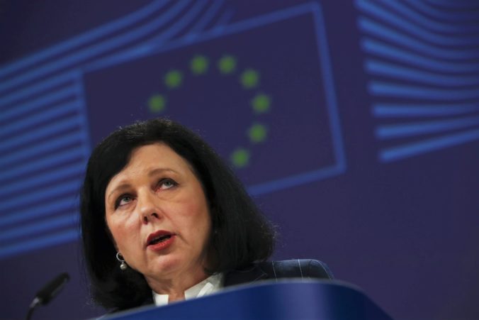 Poľské súdnictvo rieši aj Európska komisia, opozícia označila situáciu za bezvýchodiskovú