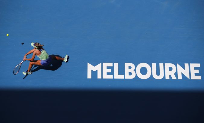 Svetová jednotka vyradila Kvitovú, semifinále Australian Open si zahrá aj Keninová (video)