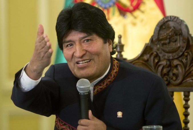 Bolívijský exprezident Morales neplánovane odcestoval na Kubu