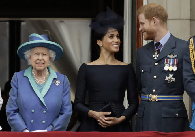 Princ Harry a Meghan už nemôžu používať slovo royal, ani značku SussexRoyal