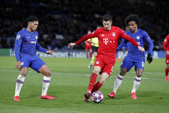 Bayern Mníchov proti Chelsea utrpel veľkú stratu, Lewandowski bude pre zlomeninu pauzovať