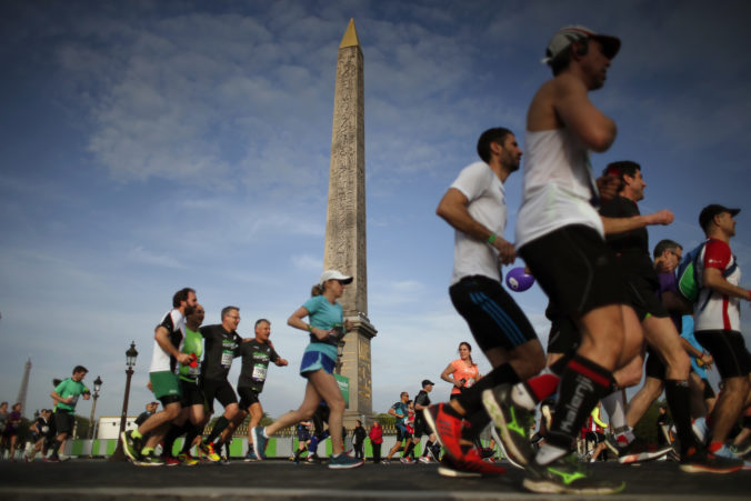 Polmaratón v Paríži zrušili, pre obavy zo šírenia koronavírusu vydala vláda aj ďalšie nariadenia