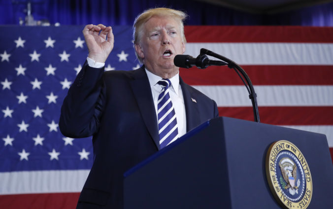 Donald Trump sa telefonicky zhováral s lídrom Talibanu mullom Abdulom Gháním Baradarom Donald Trump sa telefonicky zhováral s lídrom Talibanu mullom Abdulom Gháním Baradarom