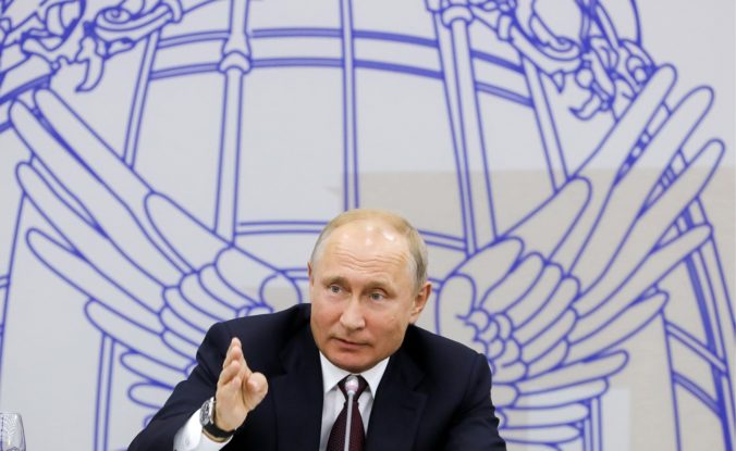Ústavné zmeny sú nevyhnutné, aby sa Rusko pohlo vpred. Putin sa nechce vrátiť do minulosti