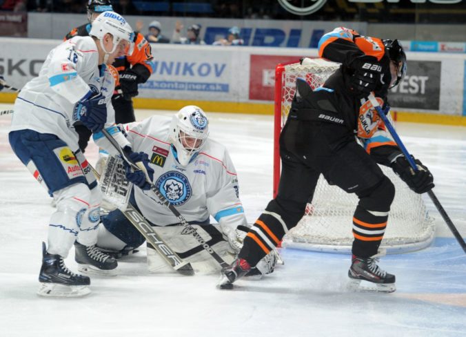 Slovan potreboval na „baranov“ predĺženie, zvíťazili aj oslabené Košice a Trenčín dostal tri góly