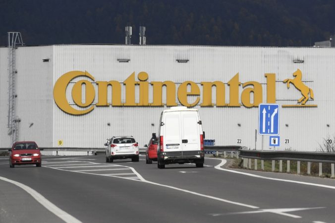 Continental v Púchove zastavuje výrobu, primátorka odmieta koronavírus ako dôvod