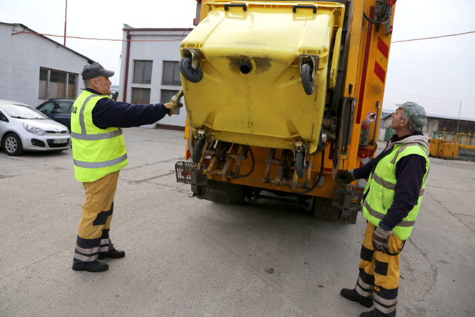 Hlavné mesto vyzýva občanov v karanténe, aby nakladali s komunálnym odpadom nasledovným spôsobom